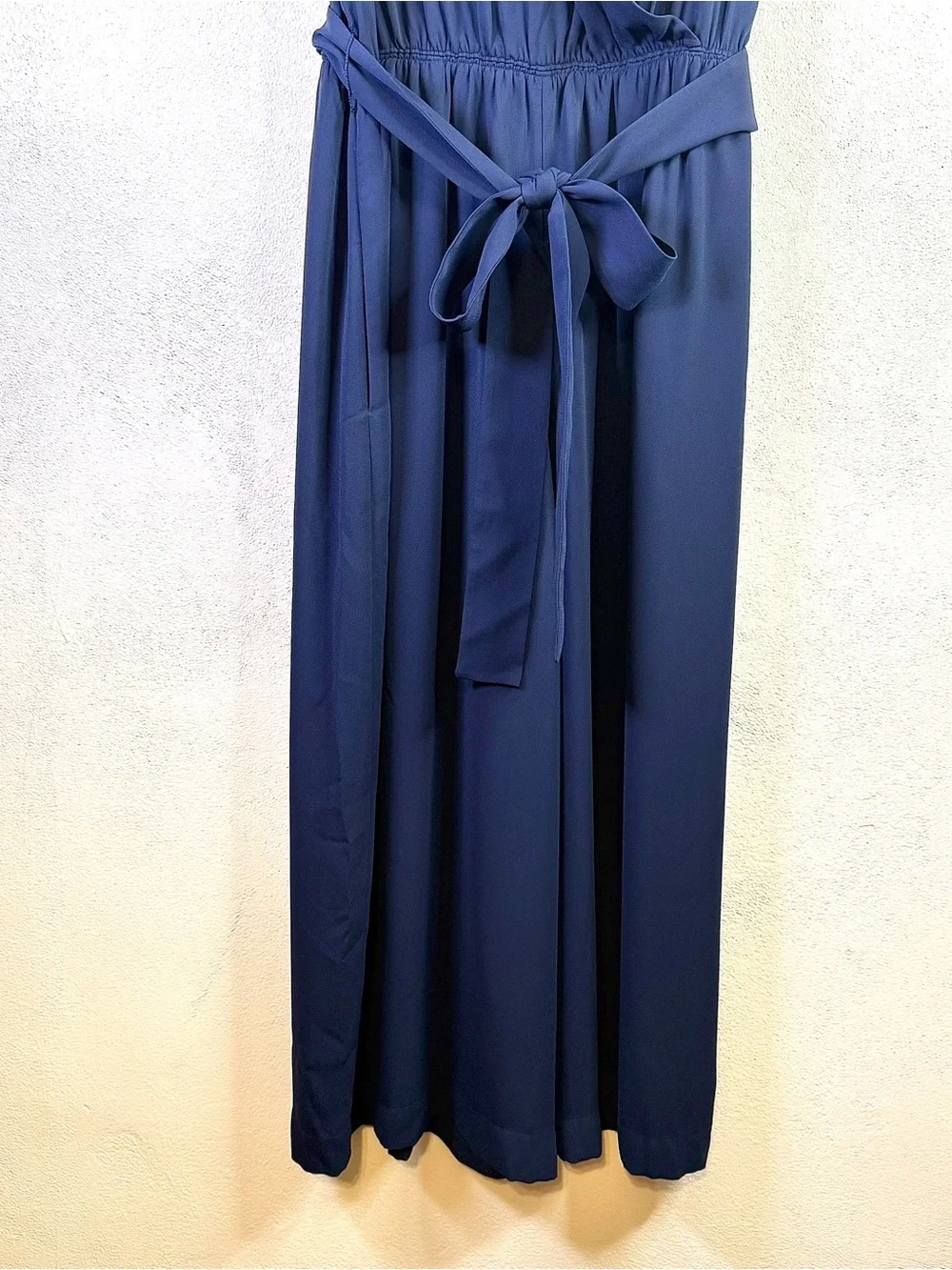 Aritzia Babaton Maximillian Belted Wide Leg Sleeveless Jumpsuit Navy Blue Size L